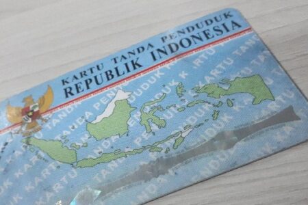 Jangan Sembarangan Beri KTP dan KK! Ini Bahaya yang Mengintai