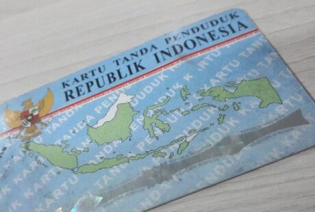 Jangan Sembarangan Beri KTP dan KK! Ini Bahaya yang Mengintai