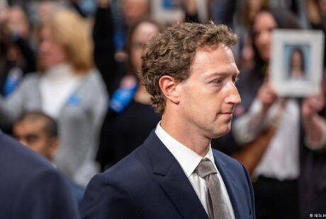 Kacau! Meta Bajak Pentolan AI Apple, Zuckerberg Makin Agresif Buru Talenta AI Top