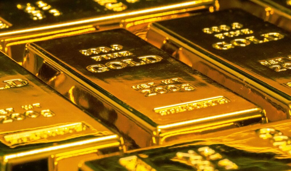 Emas Dunia Melesat ke Level Tertinggi dalam 5 Pekan, Didorong Pelemahan Dolar dan Gejolak Geopolitik