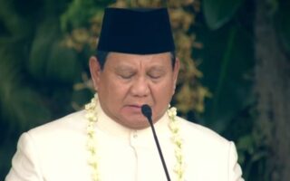 Presiden Prabowo Pimpin Upacara HUT ke-80 RI, Bacakan Teks Proklamasi di Istana