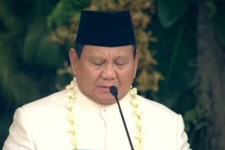 Presiden Prabowo Pimpin Upacara HUT ke-80 RI, Bacakan Teks Proklamasi di Istana