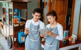 Memacu Pertumbuhan Ekonomi Lokal dan Global Melalui Digitalisasi UMKM