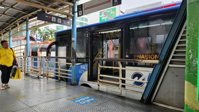 Proyek Galian di Jakarta Picu Kemacetan, Perjalanan Transjakarta Terdampak