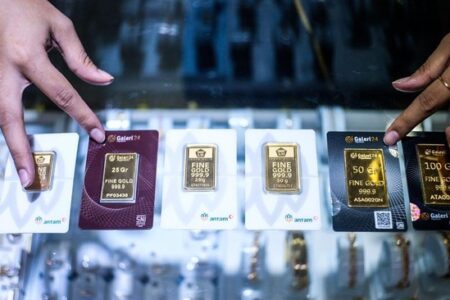 Kenaikan Fantastis! Harga Emas Antam Tembus Rekor Tertinggi Sepanjang Sejarah