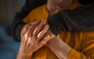 Rahasia Umur Panjang Terkuak: Pakar Ungkap Makanan Sederhana dari 'Zona Biru'