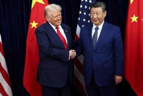 Terobosan Dagang AS-China: Trump Pangkas Tarif, Xi Jamin Fentanyl dan Kedelai