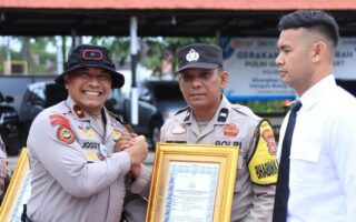 Polda Riau Anugerahkan Penghargaan atas Pengungkapan 19 Kg Sabu di Inhil
