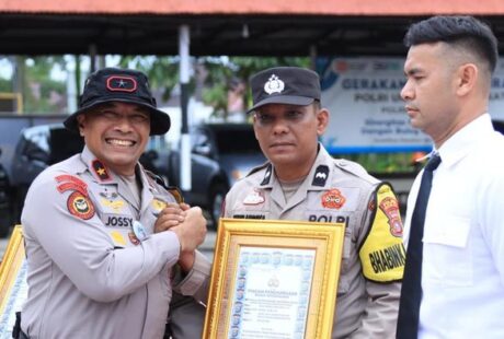 Polda Riau Anugerahkan Penghargaan atas Pengungkapan 19 Kg Sabu di Inhil