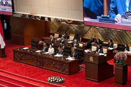 DPR RI Sahkan RUU Pengelolaan Ruang Udara dan Lantik Anggota Lembaga Negara dalam Rapat Paripurna ke-9