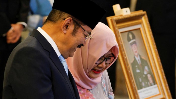 Soeharto Dianugerahi Pahlawan Nasional: Sikap Tegas Keluarga Menanggapi Pro dan Kontra