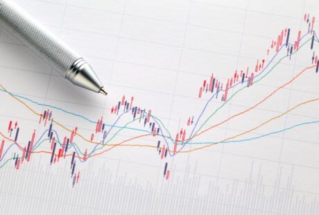 Analisis Pasar Akhir Pekan: IHSG Menguat Ditopang Sektor Bahan Baku, ABMM Amankan Kredit Jumbo dan KLBF Siapkan Buyback