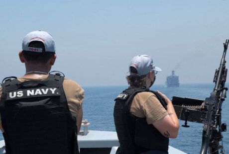 Trump Klaim Koordinasi Militer AS-Iran dalam Pembersihan Ranjau di Selat Hormuz